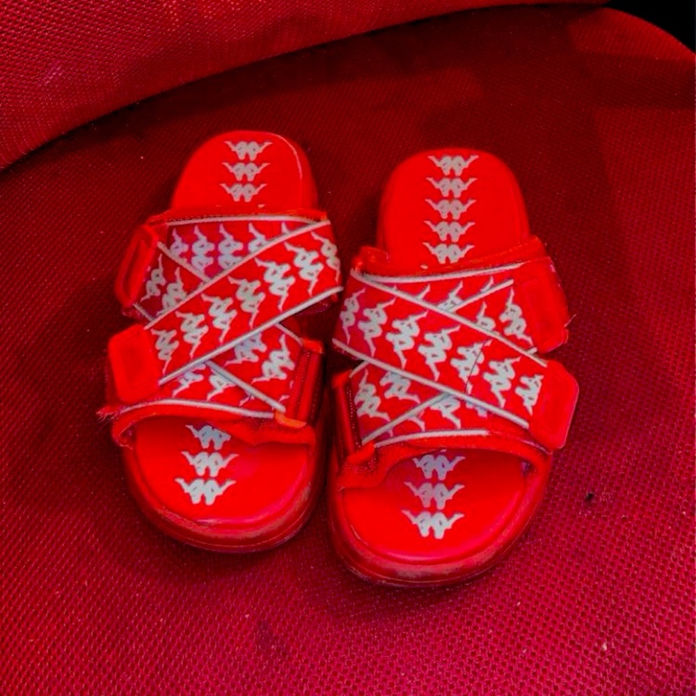 Kappa 222 Banda Aster